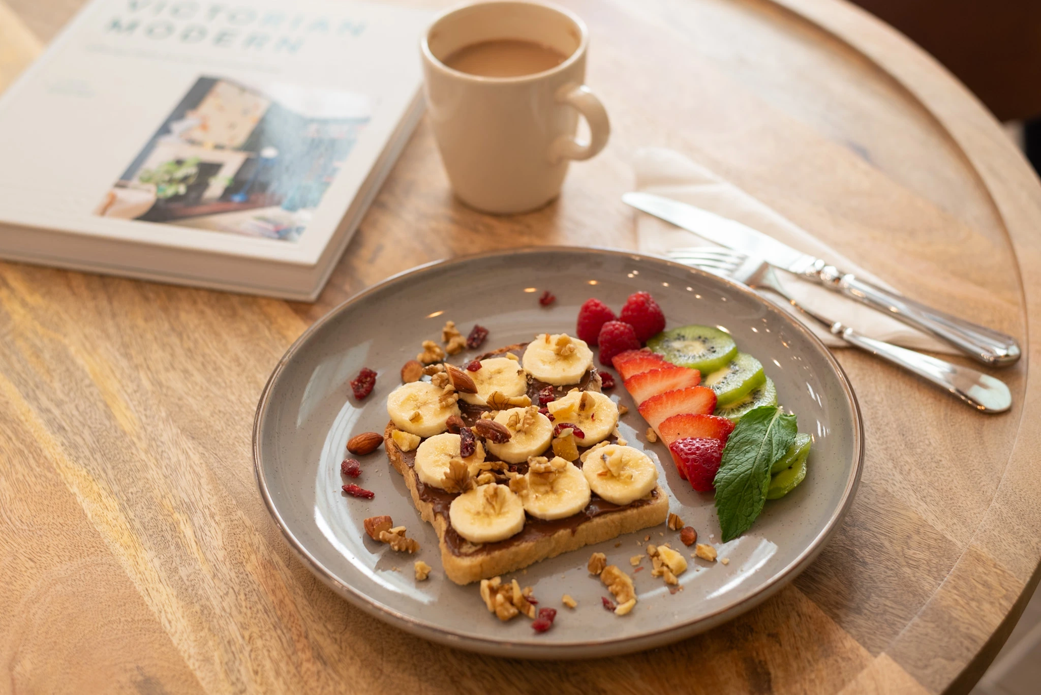 Plant based food at The Good Way Café photographed for Magnolia Wellness Center brand storytelling